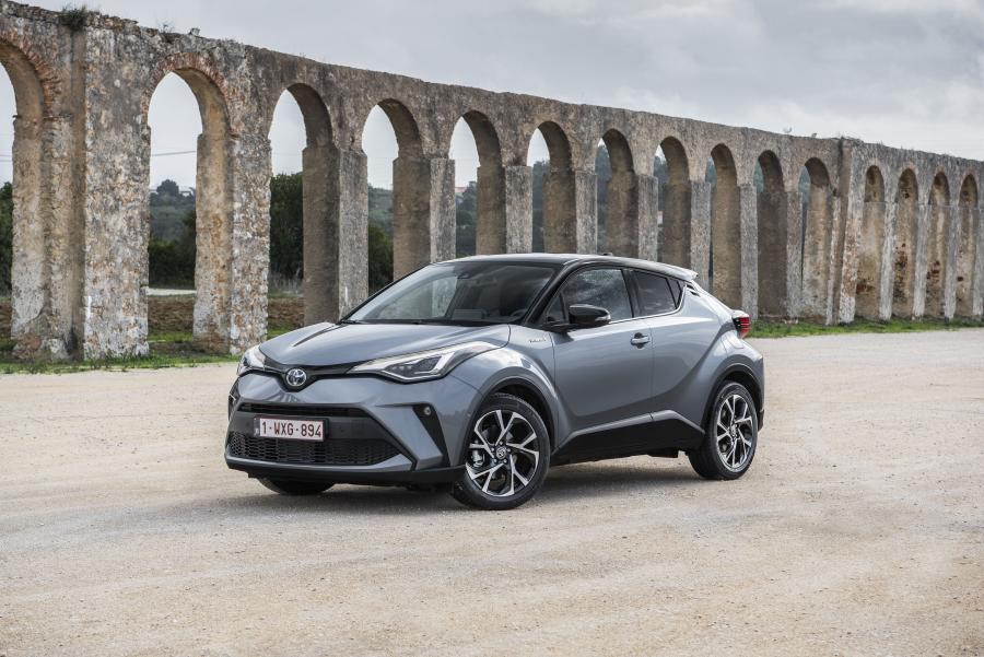  Toyota C-HR Hybrid 2019 года  (WW) (фото 136 из 174)